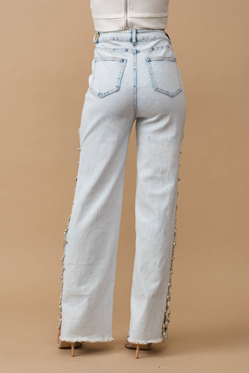 Cut Out At Side w/ Jeweled Jeans