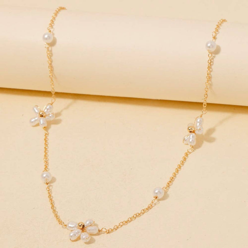 Mixed Pearl Beads Station Chain Necklace