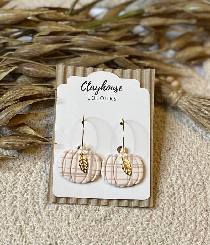 Plaid Pumpkins Clay Earrings : 3 pumpkins dangles