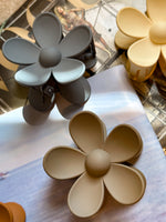 Flower Claw Clips