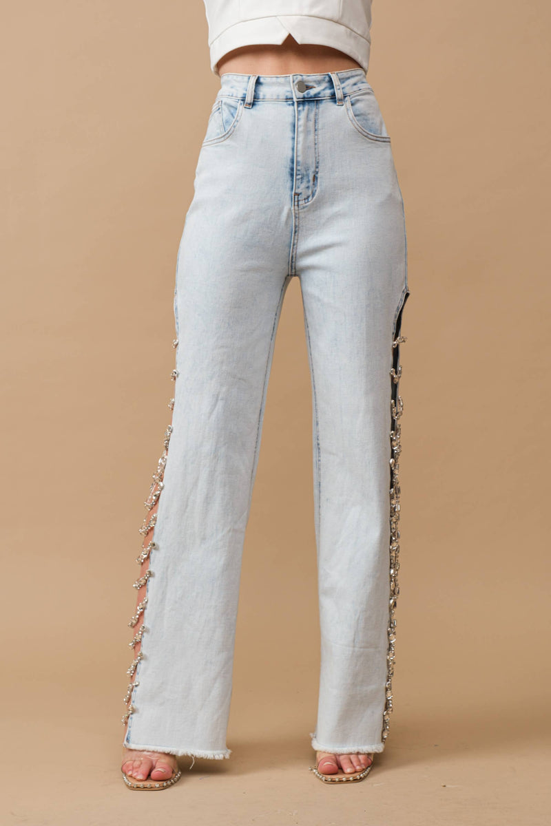 Cut Out At Side w/ Jeweled Jeans