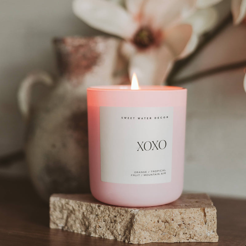 XOXO 15 oz Soy Candle \ Matte Jar